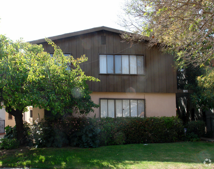 Building Photo - Wooster Apartments