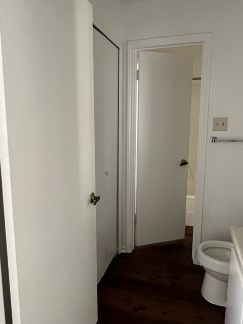 Building Photo - 1007 Spring Loop