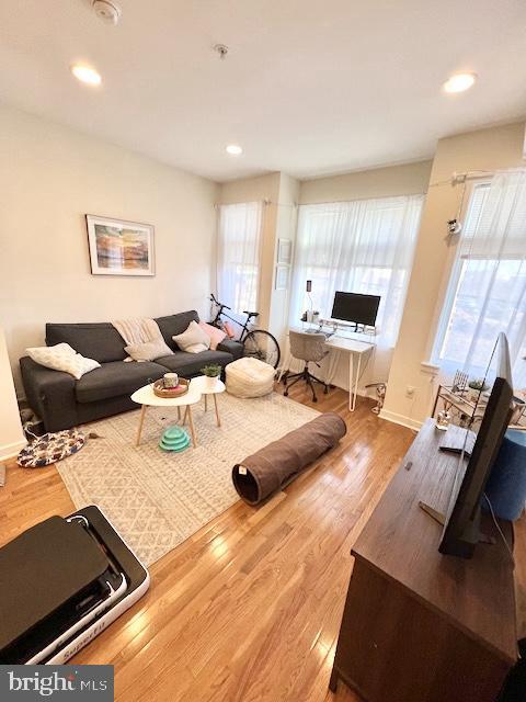 Building Photo - 806 N 19th St