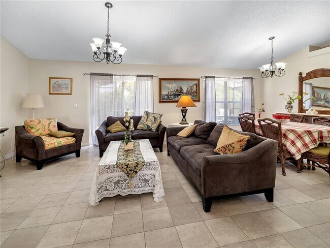 Building Photo - 15405 Margaux Dr