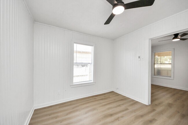 Building Photo - 3804 Lila St