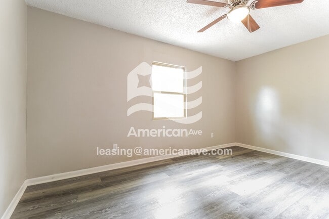 Building Photo - 7623 Claybrook Rd