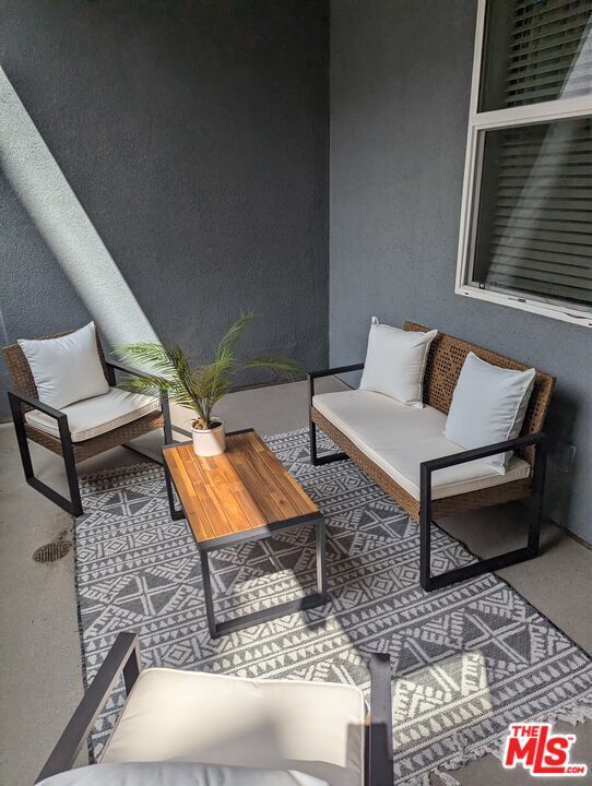 Building Photo - 7100 Playa Vista Dr