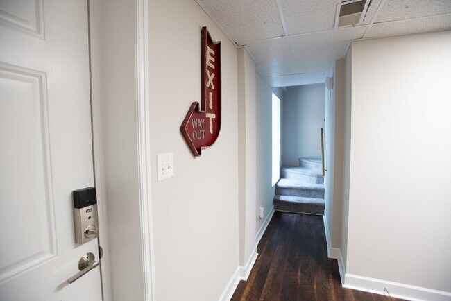 Building Photo - 9100 Nash Ave