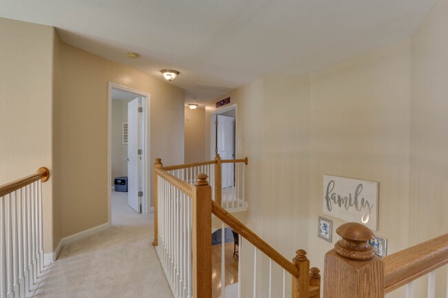 Building Photo - 1945 Breck Ave