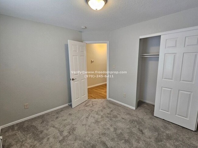 Building Photo - 455 David Ct