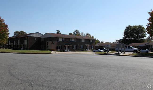 Building Photo - Beaumont Apartments