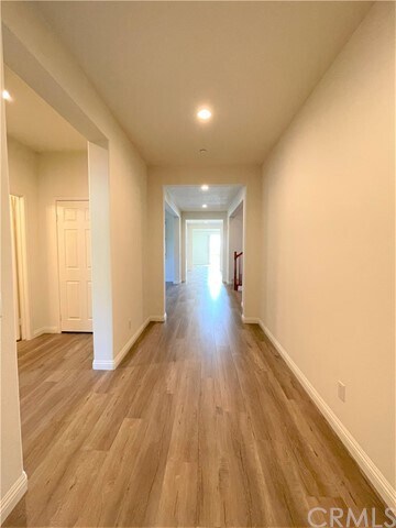 Building Photo - 4864 Highview St