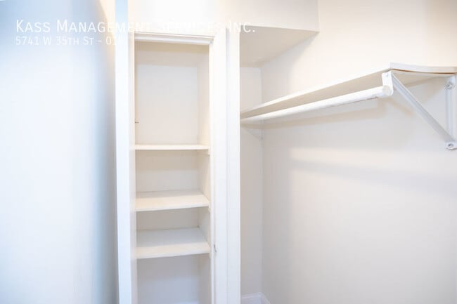 Building Photo - 5741 W 35th St