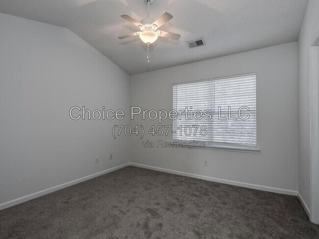 Building Photo - 12807 Spirit Bound Way
