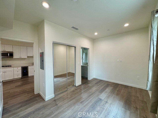 Building Photo - 5630 Beck Ave