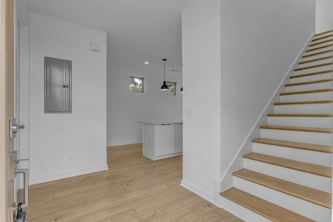 Building Photo - 2 Bed 2 Bath Brand New Construction in Eas...