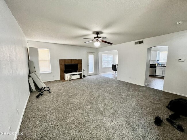 Building Photo - 12701 Francisco Paz Dr