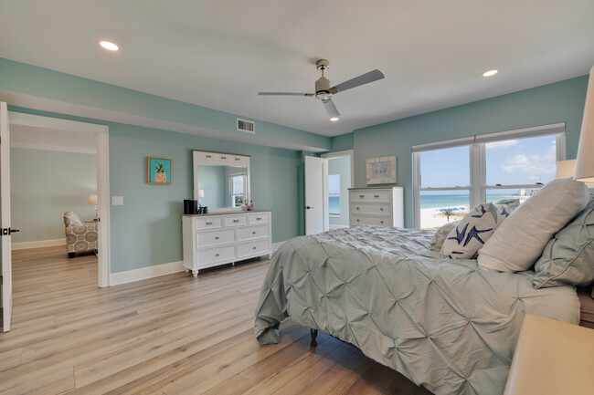 Building Photo - 4950 Gulf Blvd