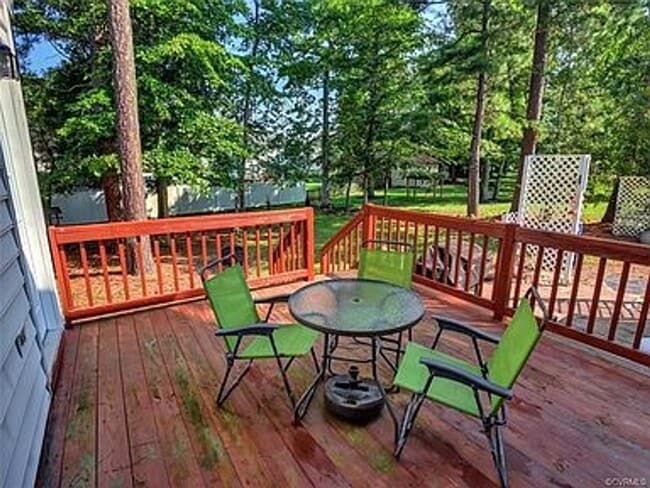 Building Photo - 3 Bed 2.5 bath Deer Run Subdivision-Chesterfield