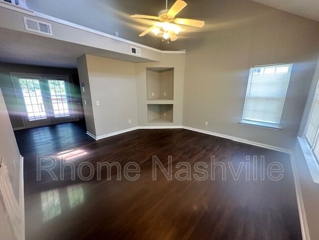 Building Photo - 1508 Chestnut Oak Dr