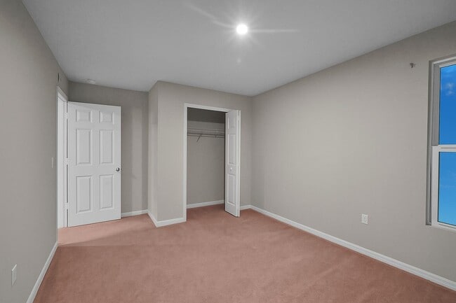 Building Photo - 3351 Liberty Square Way