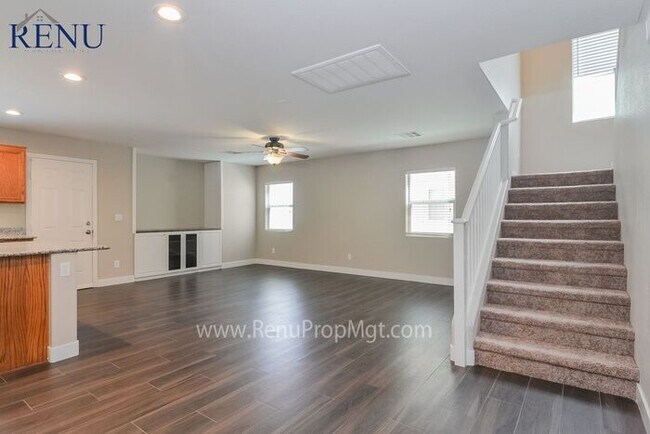 Building Photo - Fall Special: 1/2 off your first month! Av...