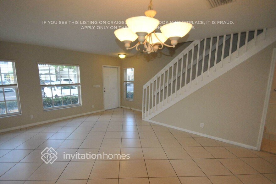 Building Photo - 964 Summit Lake Dr