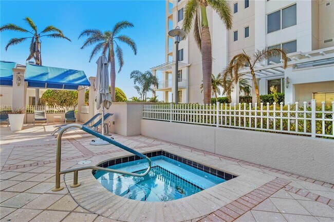 Building Photo - 331 Cleveland St