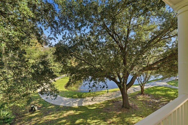 Building Photo - 815 Lake Evalyn Dr