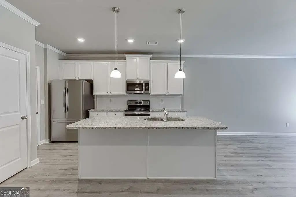 Building Photo - 5132 Fox Den Rd