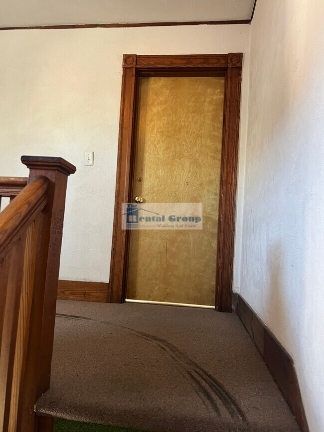 Building Photo - 12 Grove St