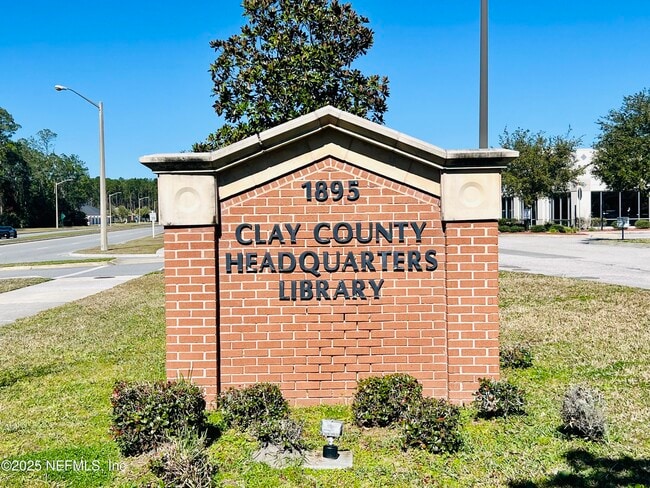 Building Photo - 1505 Majestic View Ln