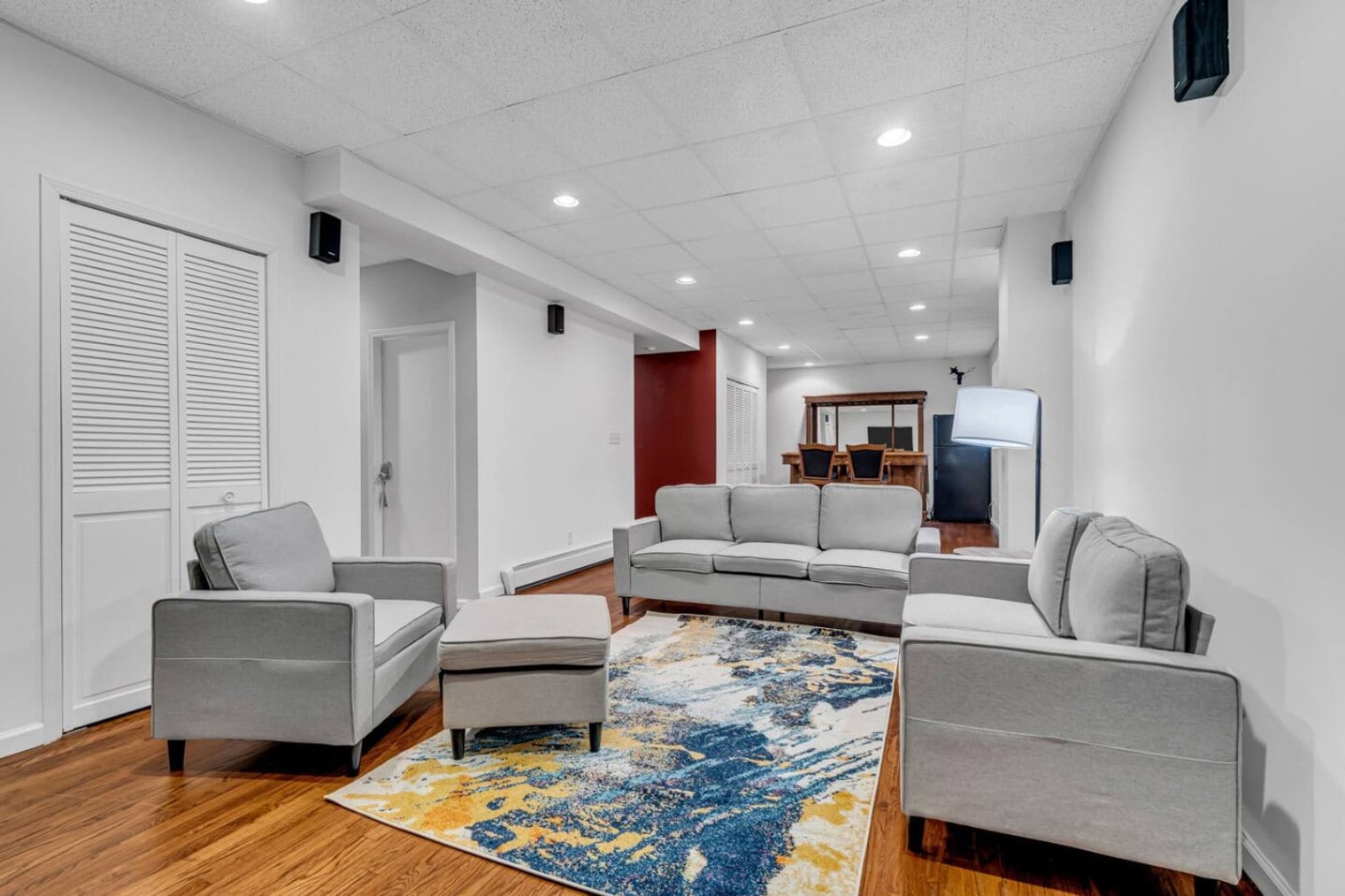 Building Photo - 6 Buchanan Ln