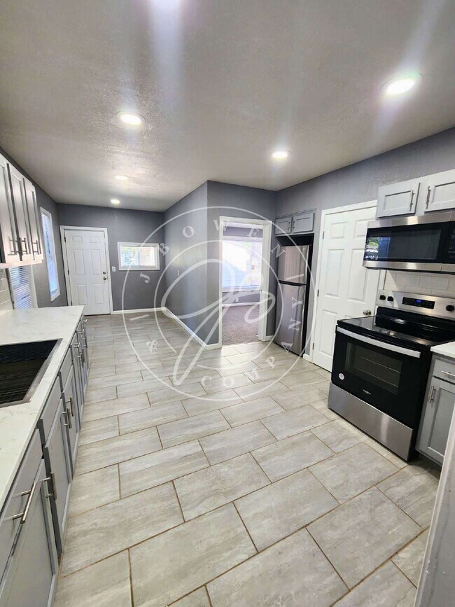 Building Photo - Basically, Brand New! Open Layout 1-Story ...