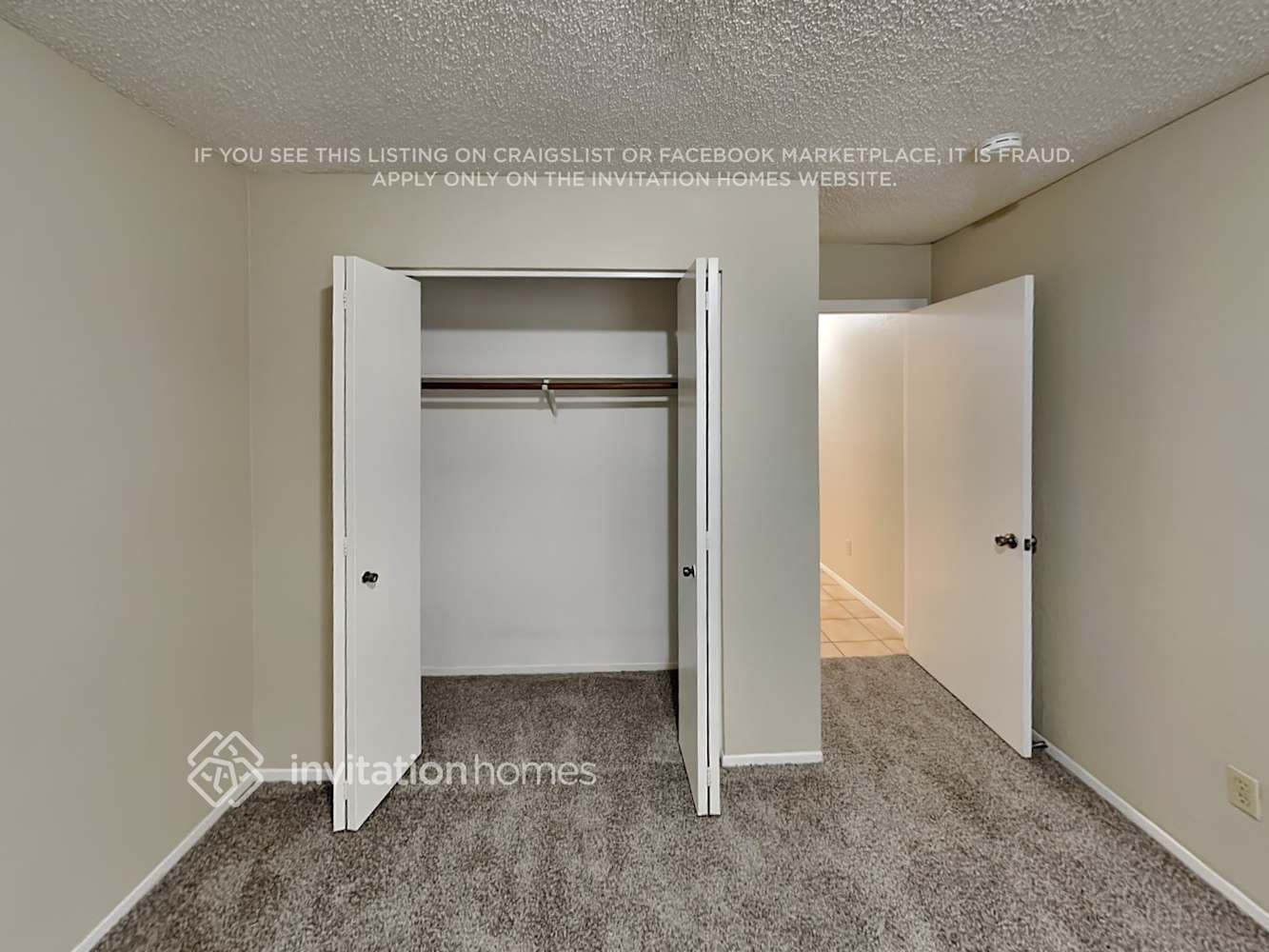 Building Photo - 7748 W Cherry Hills Dr