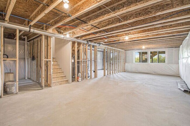 Building Photo - 1135 Lancaster St