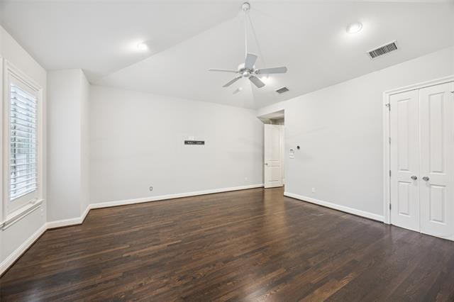 Building Photo - 6435 Glenrose Ct