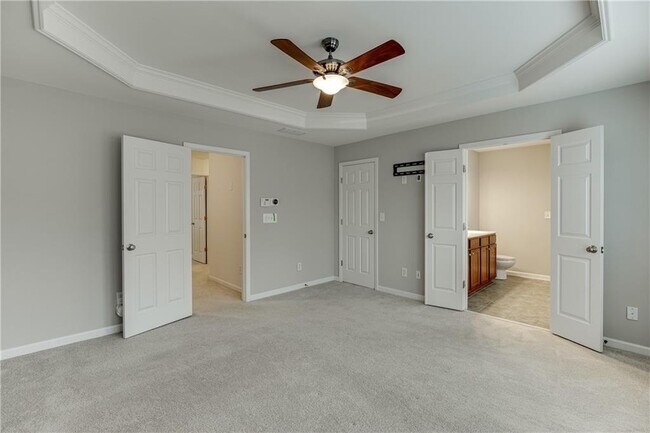 Building Photo - 2801 Loftview Square