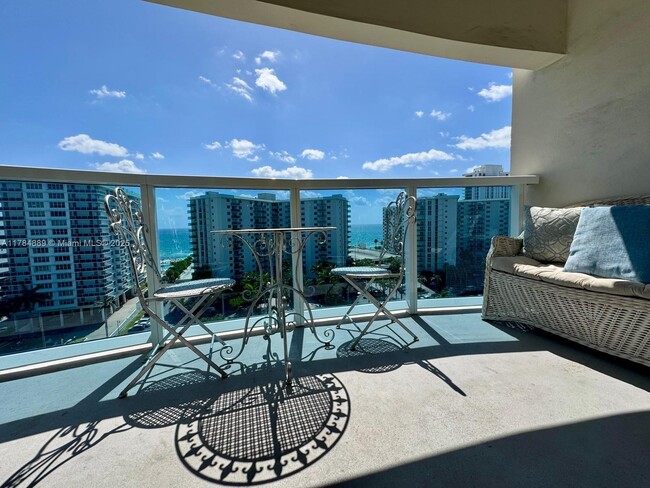 Building Photo - 3800 S Ocean Dr
