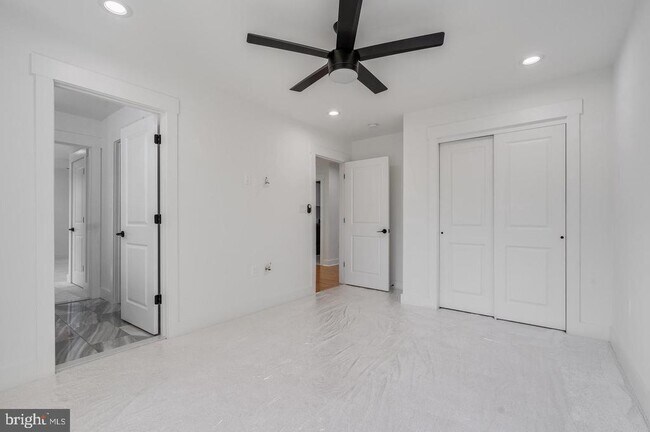 Building Photo - 4626 Brooks St NE