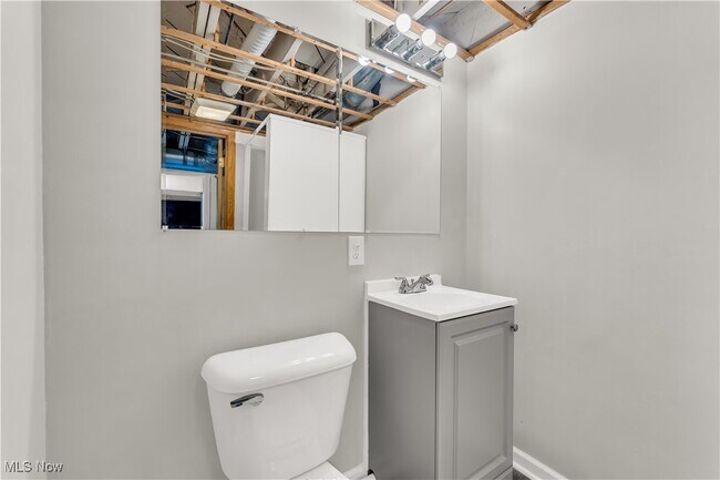 Building Photo - 5053 Philip Ave