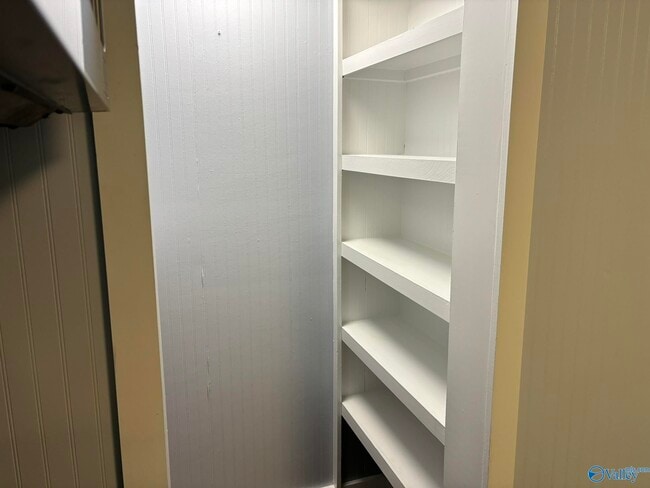 Building Photo - 14286 Williams Rd