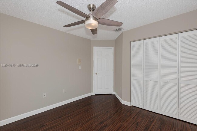 Building Photo - 1397 Harbour Side Dr