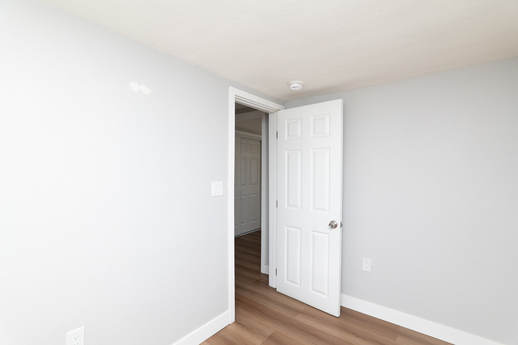 Building Photo - 5286 Odell St