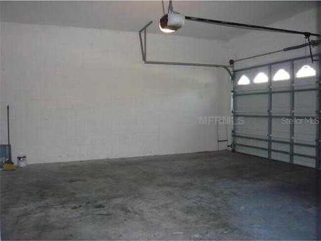 Building Photo - Nice 3 Bed 2 Bath Town Home located in San...