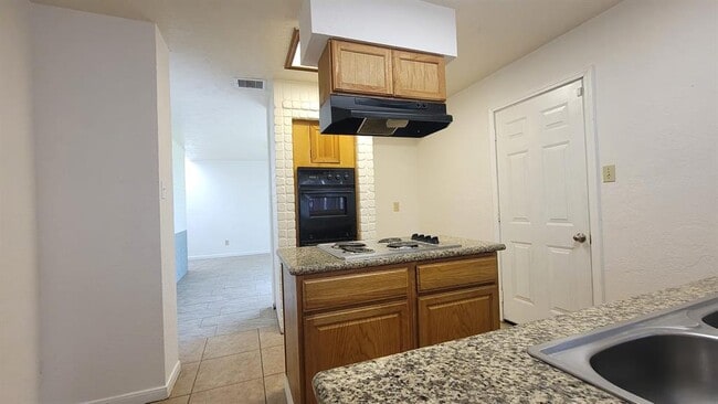 Building Photo - 3314 Ashford Park Dr