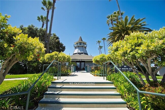 Building Photo - 3101 Peninsula Rd