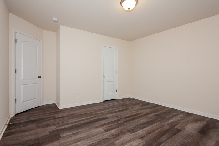 Building Photo - 2804 Yurman Rd