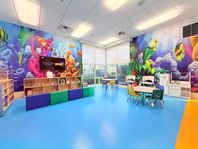 Building Photo - 2074 Dickens Terrace