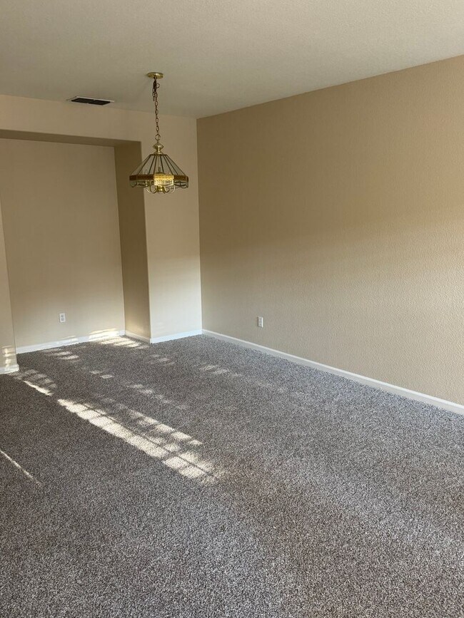 Building Photo - Ready To Move?