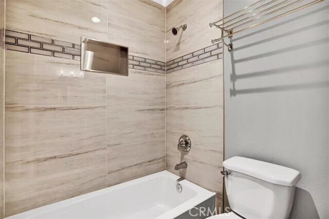 Building Photo - 13104 Glen Ct