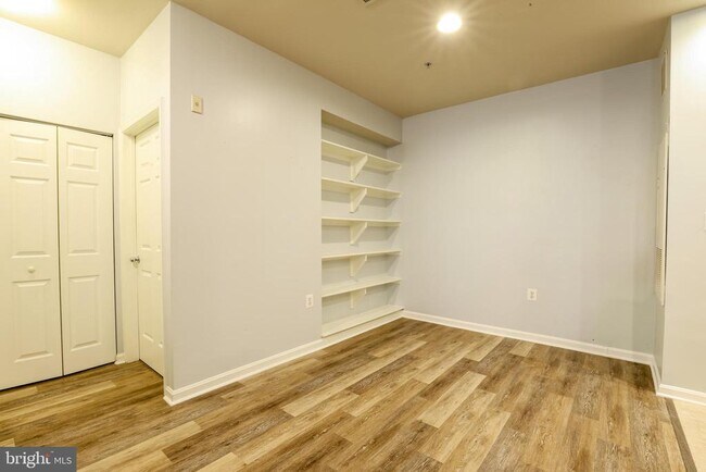 Building Photo - 5123 Travis Edward Way