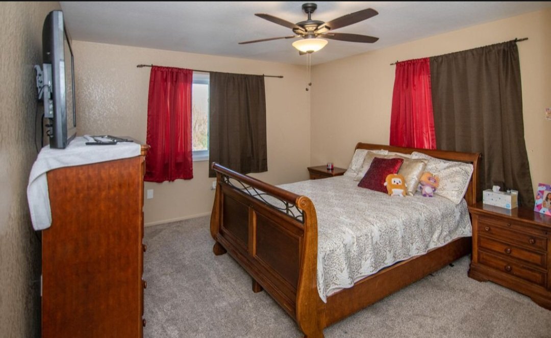 Building Photo - 2888 Pine Ridge Dr