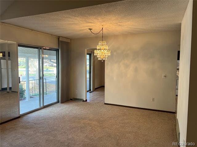 Building Photo - 2750 S Heather Gardens Way